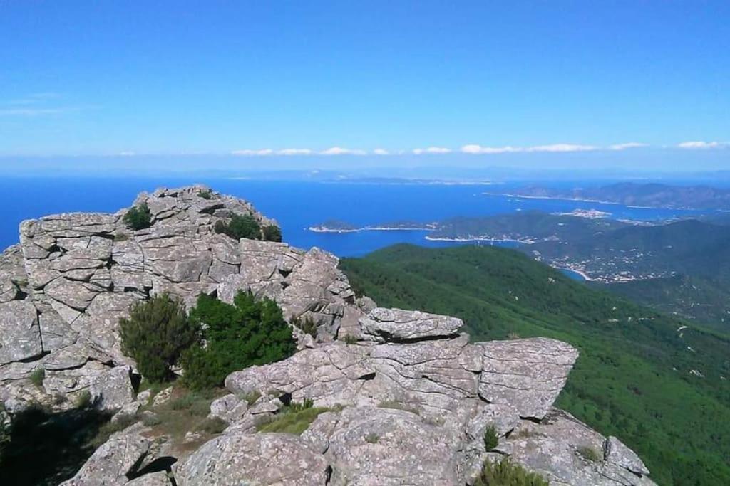 Casa Vacanze Il Pastore Tedesco Portoferraio Exteriér fotografie
